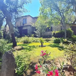 Le Sughere Alloggio per agriturismo